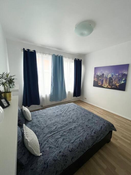 Stylish Two Bedroom Flat Bruxelas